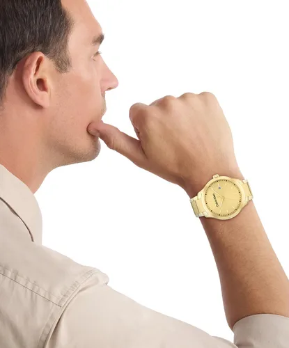 Vista 4 de Calvin Klein Selección de relojes para hombre eleva tu muñeca