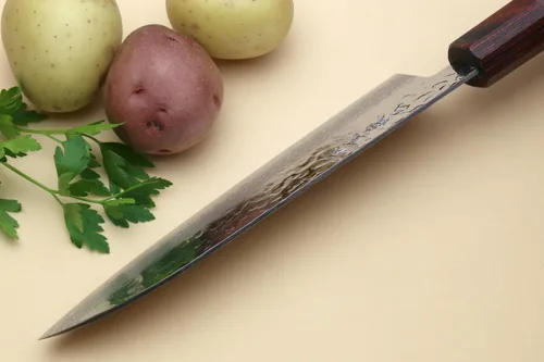 Vista 7 de Yoshihiro VG-10 Cuchillo de chef japonés multiusos de Damasco Santoku de 46 capas (mango de palisandro de 7 pulgadas)