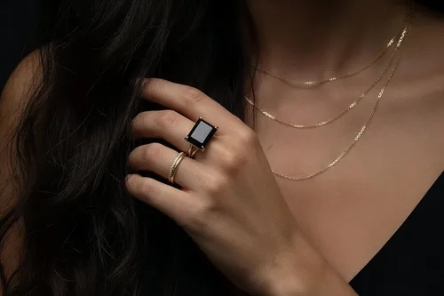 Vista 2 de Anillo de ónix negro de estilo clásico, impresionantes anillos de piedras preciosas, joyería hecha a mano para mujer, moda, declaración, compromiso