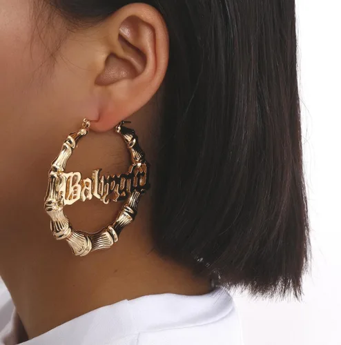 Vista 3 de Aretes de aro de bambú para mujer, de acero inoxidable, estilo de letra inglesa, estilo de los años 8090, accesorio para disfraz, conjunto de joyas