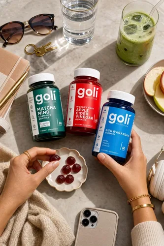 Vista 9 de 3 botellas del paquete Goli Favorites: suplementos de Ashwagandha KSM-66, vinagre de manzana, Matcha Mind con Cognizin, vitaminas D2 y B12