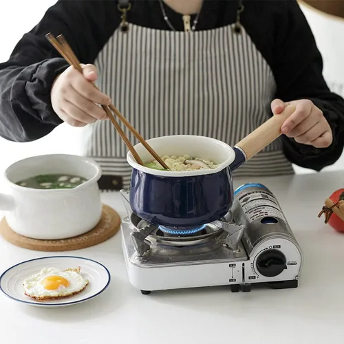 Vista 4 de Olla de leche esmaltada con doble salida de vertido, calentador de mantequilla, olla de leche para estufa, revestimiento interior esmaltado blanco