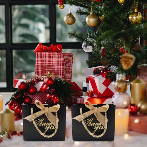Vista 7 de TKSBAG Paquete de 20 pequeñas bolsas de regalo negras con asas de 5.5 x 2.3 x 4.7 pulgadas, mini bolsas de regalo a granel para baby shower
