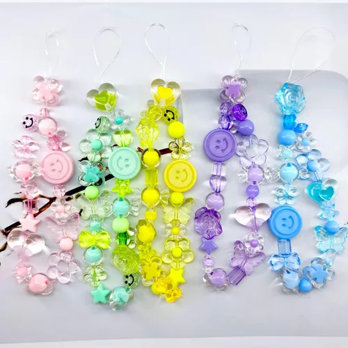 Vista 5 de 450 cuentas de acrílico azul surtidas – corazón pastel, estrella, mariposa, cara sonriente, Mickey lindo a granel estético a granel para pulseras