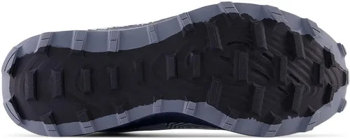 Vista 6 de New Balance Tenis de correr FuelCell Summit Unknown V4Trail para mujer