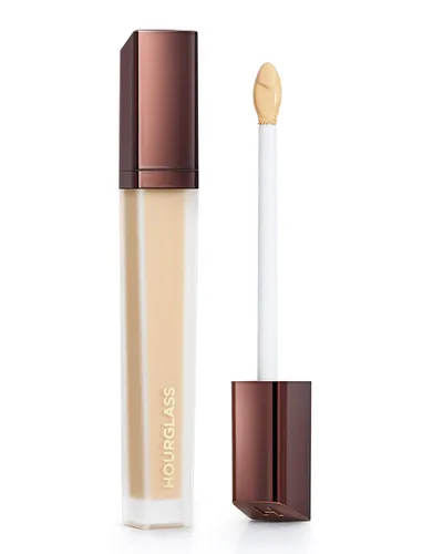 Vista 49 de Hourglass Corrector de aerógrafo Vanish. Corrector ligero e impermeable para un aspecto natural con aerógrafo