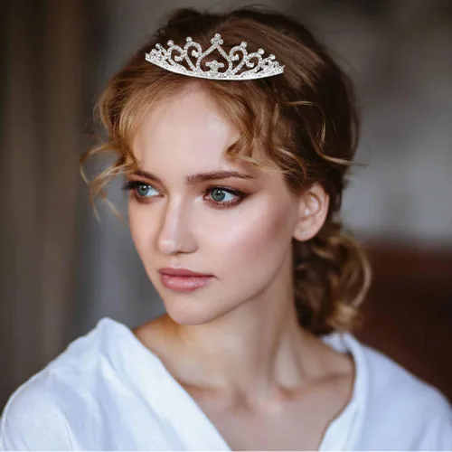 Vista 4 de Cinaci Paquete de 8 Diademas de Corona de Metal Plateado con Purpurina Brillante de Diamantes de Imitación para Boda, Baile de Graduación, Fiesta