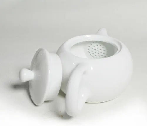 Vista 5 de Tetera de porcelana, juego de té de gongfu chino blanco de 6 oz (nubes auspiciosas)