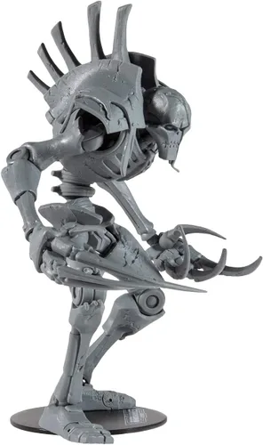 Vista 4 de McFarlane Toys Warhammer 40,000 Necron Flayed One Artist Proof Figura de acción de 7 pulgadas