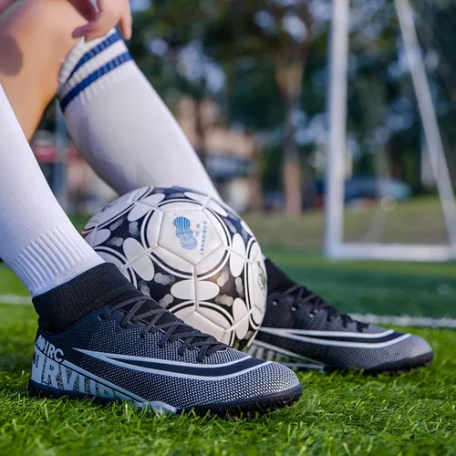 Vista 4 de Zquaus Tacos de fútbol para hombre, zapatos de fútbol atléticos para caminar, tacos para entrenamiento al aire libre
