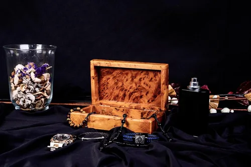 Vista 6 de Caja de arte decorativa de madera tallada a mano multiusos para guardar joyas (caja de madera grande, antigua) (mediana)