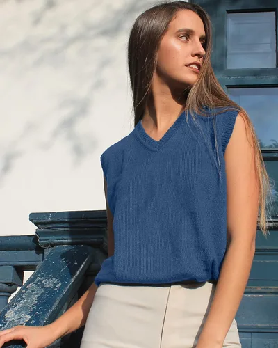 Vista 4 de TINKUY PERU - Chaleco de lana de alpaca con cuello en V para mujer, S-4XL