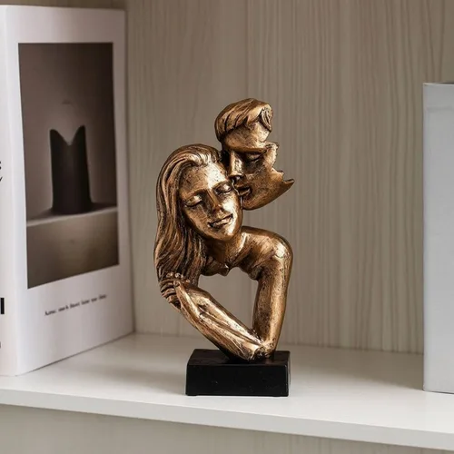 Vista 3 de Couple Figure Sculpture Decorative Couple Hug Figure Distressed Statue for Art Lovers, Bookshelf, Desk, Bronze, Small