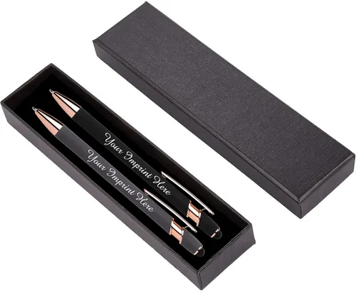 Vista 11 de ExpressDesigns™ - Juego de regalo de bolígrafos personalizados - Paquete de 2 bolígrafos de metal suave al tacto de oro rosa con caja de regalo