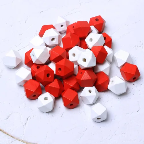 Vista 2 de 100 cuentas geométricas de madera de 0.630 in, cuentas espaciadoras de madera con forma de polígono rojo y blanco para proyectos de manualidades