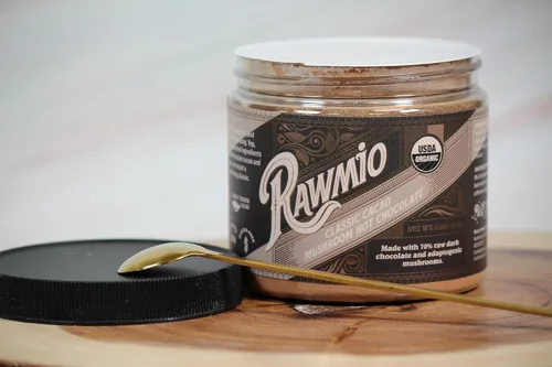 Vista 5 de Rawmio Chocolate caliente orgánico clásico con champiñones y cacao, vegano, kosher, bajo en grasa y sin gluten, paquete de 1, 8.5 onzas