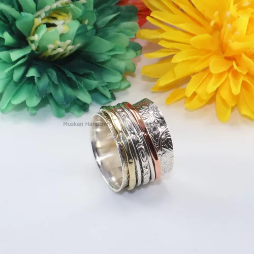Vista 2 de Solid 925 Sterling Silver Flower Floral Three Tone Hammered Meditation Spinner Ring For WomenGirls