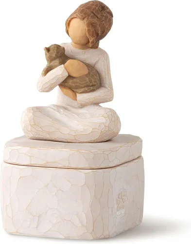 Vista 7 de Willow Tree True, Truly a Friend, Caja para joyas y tesoros con tallado en bajorrelieve de niña con cachorro, caja de recuerdo esculpida pintada a