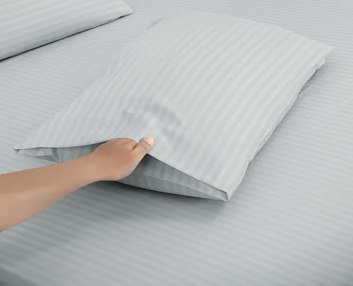 Vista 4 de ROYALE LINENS Juego de sábanas de 4 piezas, microfibra suave cepillada, 1 sábana bajera, 1 sábana encimera, 2 fundas de almohada, sin arrugas