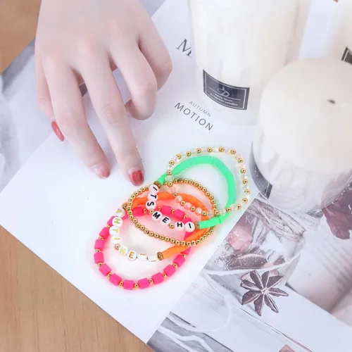 Vista 6 de QUNAN 5 Pcs Bracelet Singer Inspired Friendship Bracelet Set