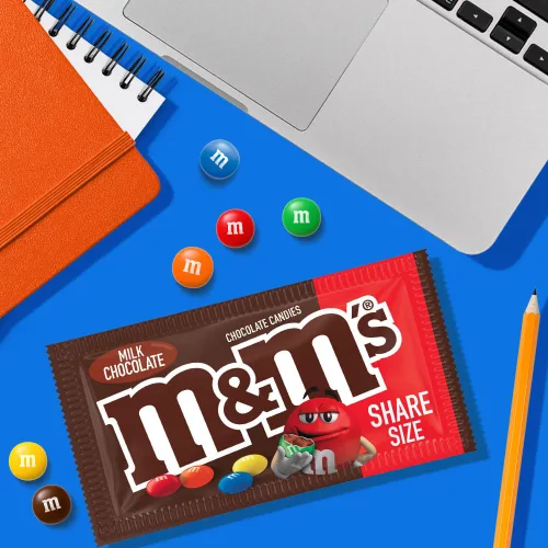 Vista 6 de M&M's Caramelos de chocolate con leche