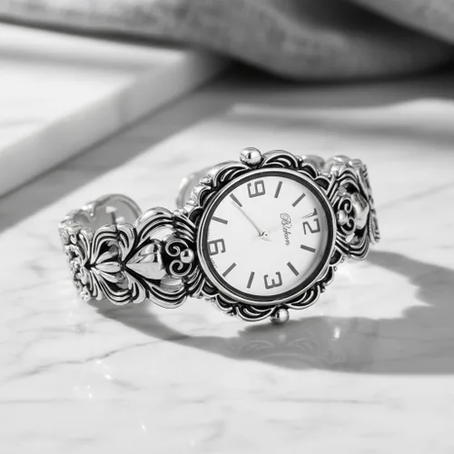 Vista 4 de Blekon Collections - Reloj de pulsera de cuarzo japonés para mujer, estilo egipcio, estilo concho