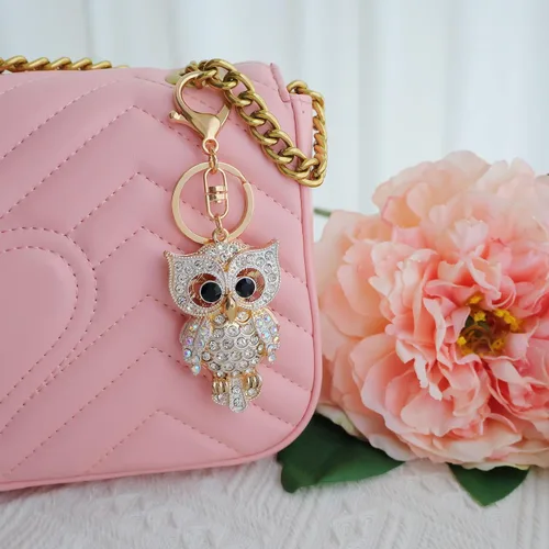 Vista 5 de Llaveros para mujer, lindos llaveros para mujer, llavero divertido para su hermana o niña, regalo de cumpleaños para mujer, llavero para billetera