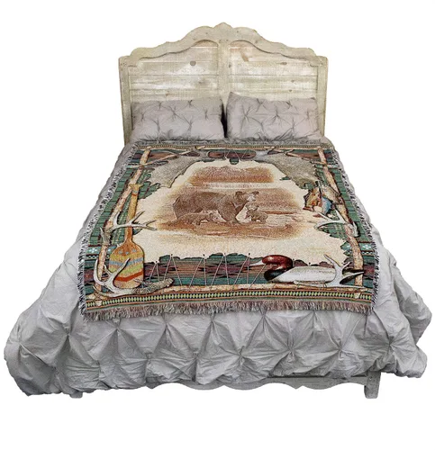 Vista 2 de Pure Country Weavers - Manta tejida con flecos, decorativa / tapete, de Antler Lodge, con diseño de osos, vida silvestre, cabaña del lago, regalo