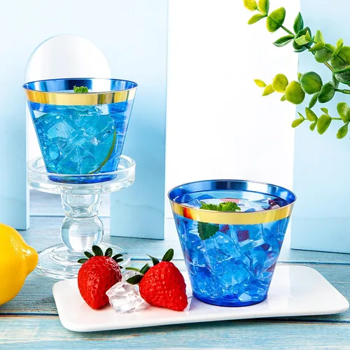 Vista 4 de Nervure 240 vasos de plástico azules – Vasos de plástico con borde dorado de 9 onzas – Taza azul desechable resistente con borde dorado perfecto