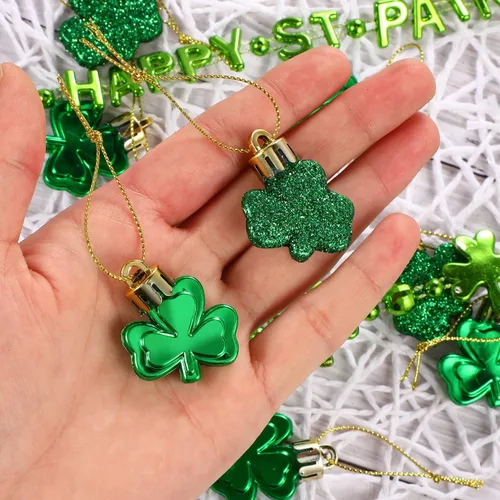 Vista 2 de Leinuosen 48 piezas de tréboles del día de San Patricio, trébol de buena suerte, adorno verde de San Patricio para adornos de árbol, estante