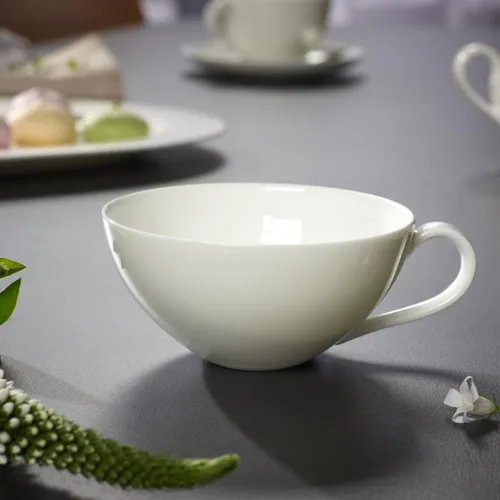 Vista 2 de Villeroy & Boch Signature Collection - Taza de té Anmut, porcelana de hueso premium, fabricada en Alemania, capacidad de 6.75 onzas, color blanco