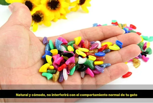 Vista 3 de VICTHY 140 tapas de uñas de gato (14 colores), cubiertas de garra de gato, cubiertas de uñas de gato con adhesivos y aplicadores (extra pequeño)