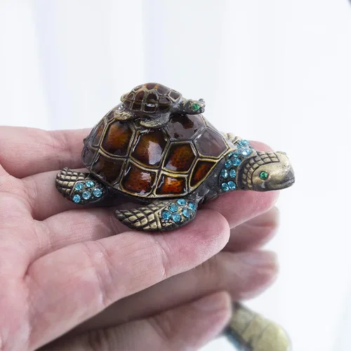 Vista 3 de YU FENG Figuras de tortuga para madre y bebé, cajas de joyería con bisagras coleccionables