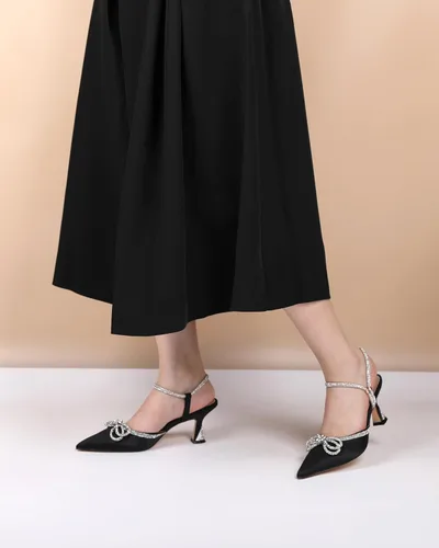 Vista 6 de Joseywade Tacones de lazo con diamantes de imitación para mujer, tacón bajo puntiagudo, correa de tobillo ajustable, zapatos de fiesta nupcial