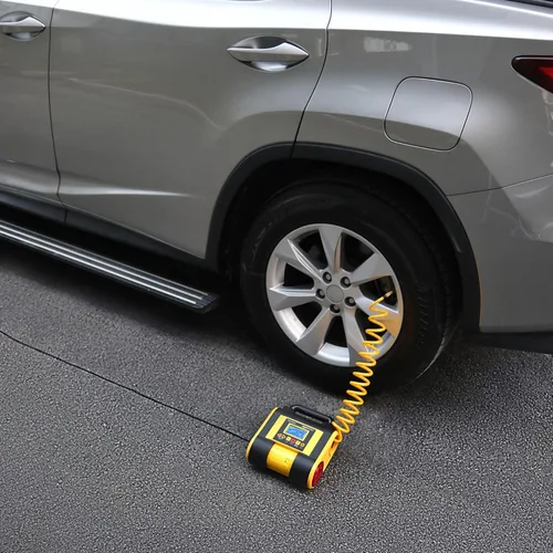 Vista 5 de Amazon Basics Inflador portátil de neumáticos de coche con medidor de presión digital, 150 PSI, 12 V CC, negro