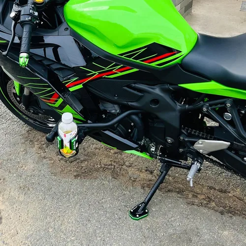 Vista 5 de Soporte de soporte lateral para motocicleta, soporte para placa ampliadora (para vehículo Kawasaki) Z900 RS Z650 RS Z1000 SX NINJA650 ZX-6R ZX-10R