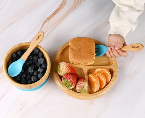 Vista 5 de Plato de succión y cuenco de bambú con tenedor y 2 cucharas Plato de alimentación de madera dividido para niños pequeños Juego de utensilios