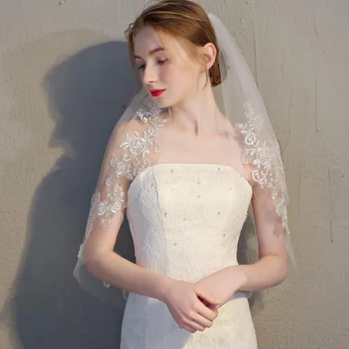 Vista 3 de Velo de novia para mujer, simple de tul, corto de 2 niveles, velo de boda, accesorios para el cabello.