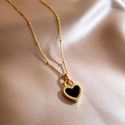 Vista 2 de Collar de oro de corazón blanco y negro, collar con dije de corazón de cristal con piedras preciosas de amor, collar de oro delicado para mujer