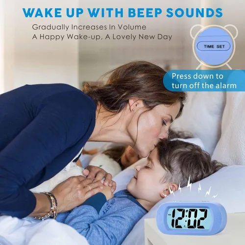 Vista 4 de Plumeet Reloj Despertador para Niños LCD Digital Grande Relojes Despertadores de Viaje con Repetición y Luz Nocturna - Sonido Ascendente
