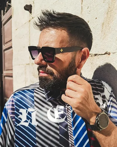 Vista 76 de VISOONE Moda 100% UV400 Protección Rectángulo TR90 Y2K Gafas de sol Accesorios para Mujeres Hombres RIVER, Transparente/Gris Rosa