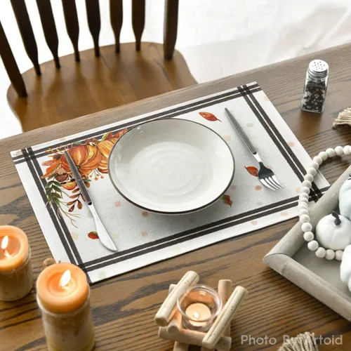 Vista 4 de Artoid Mode Juego de 2 manteles individuales de otoño y hojas de calabaza, 12 x 18 pulgadas, para decoración de fiestas, cocina, comedor