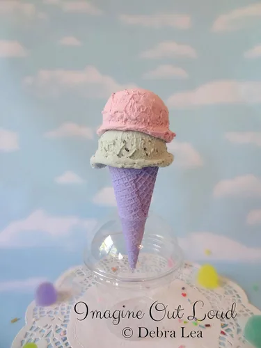 Vista 3 de Helado falso de imitación de fresa, menta, doble cucharada, cono de azúcar, decoración de accesorios para fotos