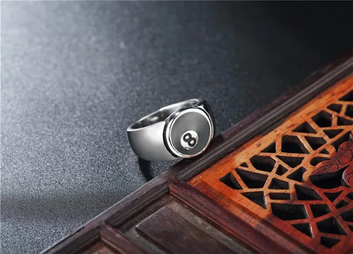 Vista 3 de OAKKY Anillo de acero inoxidable para hombre, 8 bolas, sello gótico de la suerte