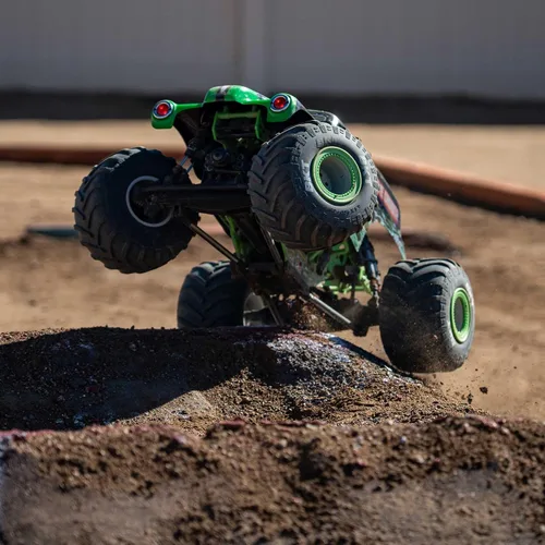 Vista 9 de Losi LMT 2.0 Camión Monstruo de Tracción en las 4 Ruedas con Eje Sólido RTR - Grave Digger LOS04028T1