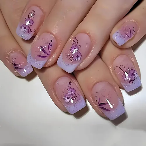 Vista 8 de 24 uñas postizas cortas a presión, color rosa RTKHFZE con diseño de mariposa blanca y diamantes de imitación, uñas postizas cuadradas de cobertura