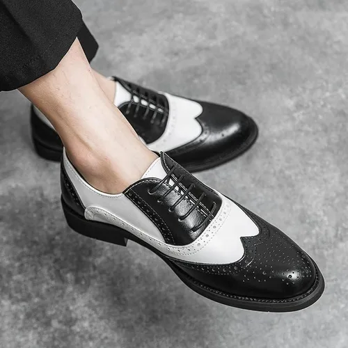 Vista 6 de HuitJours Hombres Brogues Wingtip Lace Up Classic Black Dress Shoes Derby Gatsby Prom Fashion Oxford