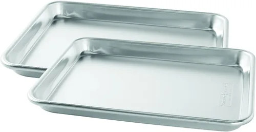 Vista 4 de Nordic Ware Naturals Bandeja de un Cuarto con Tapa