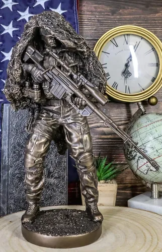 Vista 2 de Ebros Gift Operaciones Especiales Tirador Militar Marino en Traje de Camuflaje Tirador Táctico Estatua de Francotirador Estatua de Unidad