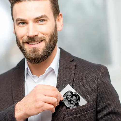 Vista 6 de Tarjetero de metal personalizado para hombres y mujeres, estuche para tarjetas de presentación fotográficas, diseño delgado, tarjetero de bolsillo